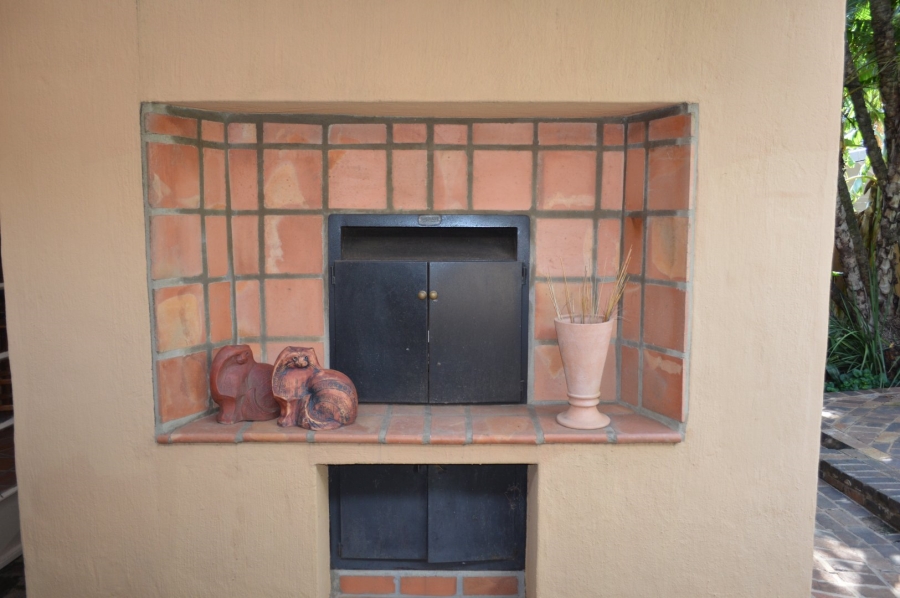 4 Bedroom Property for Sale in Wilkoppies North West